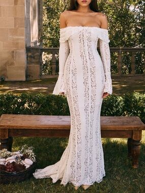 lace panel sleeve pleated dress Chiara White Lace Panel Pleated Midi Dress main image 0